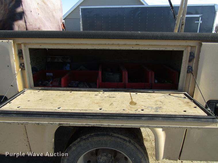 image for item EU9561 2007 Chevrolet C4500 Kodiak utility truck