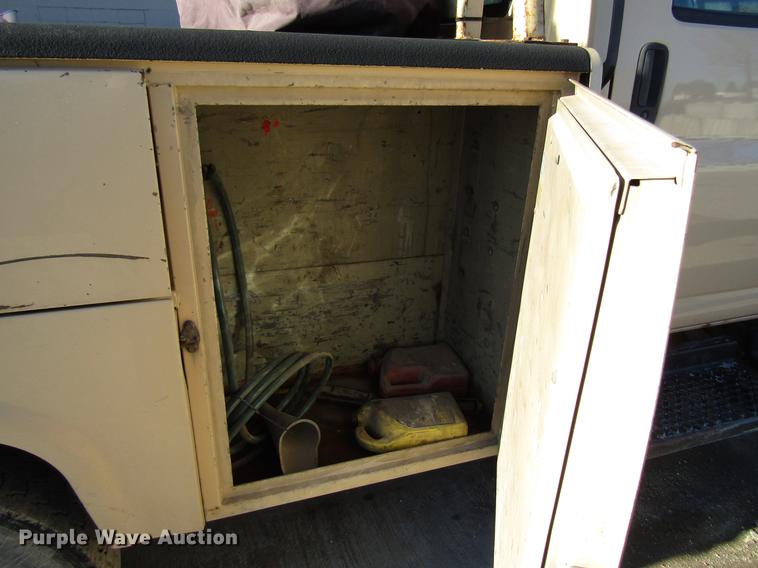 image for item EU9561 2007 Chevrolet C4500 Kodiak utility truck