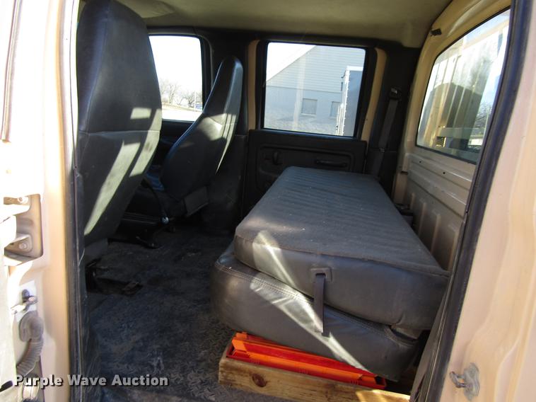 image for item EU9561 2007 Chevrolet C4500 Kodiak utility truck