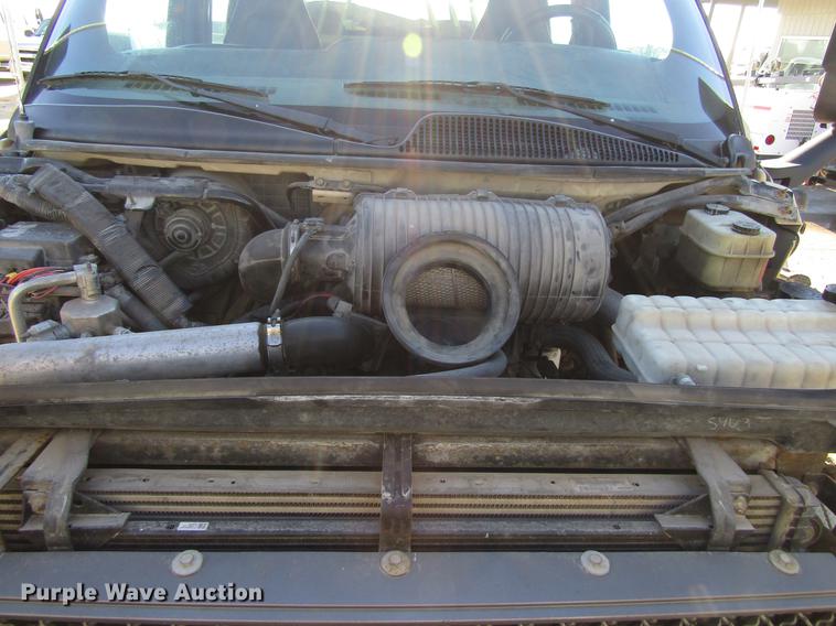 image for item EU9561 2007 Chevrolet C4500 Kodiak utility truck