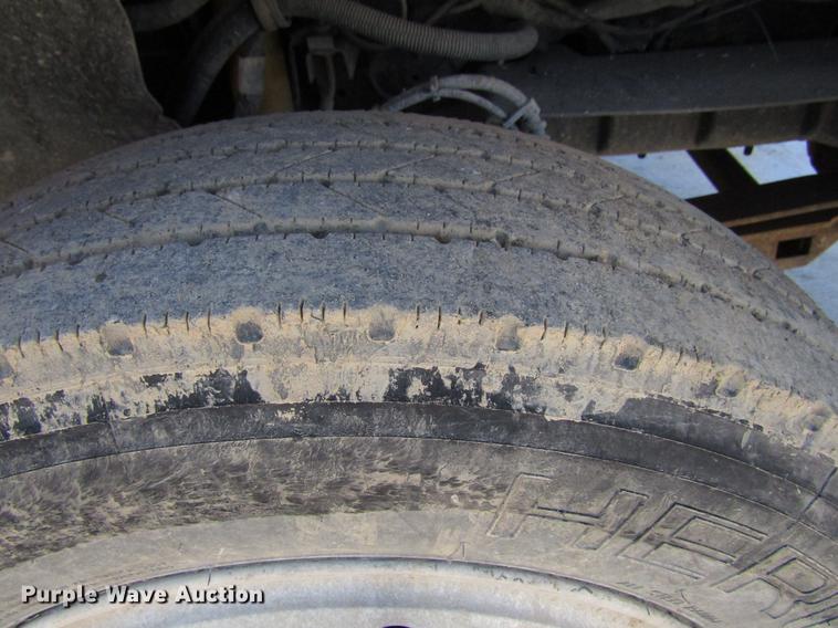 image for item EU9561 2007 Chevrolet C4500 Kodiak utility truck