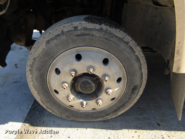 image for item EU9561 2007 Chevrolet C4500 Kodiak utility truck