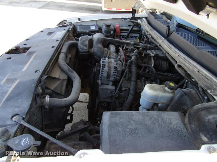 image for item EU9562 2008 Chevrolet Silverado 1500 Crew Cab pickup truck