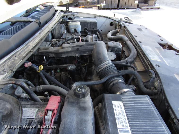 image for item EU9562 2008 Chevrolet Silverado 1500 Crew Cab pickup truck