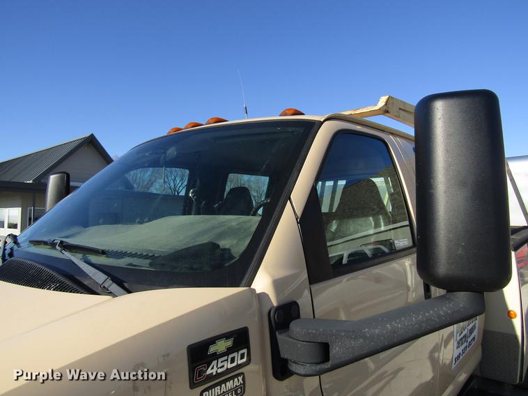 image for item EU9563 2009 Chevrolet C4500 Kodiak utility truck