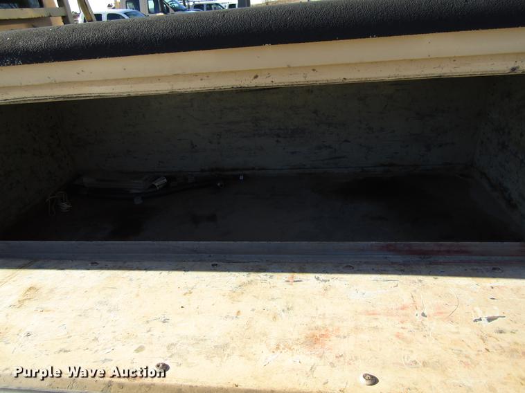 image for item EU9563 2009 Chevrolet C4500 Kodiak utility truck