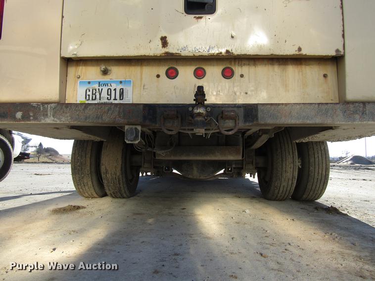 image for item EU9563 2009 Chevrolet C4500 Kodiak utility truck