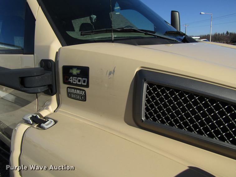 image for item EU9563 2009 Chevrolet C4500 Kodiak utility truck