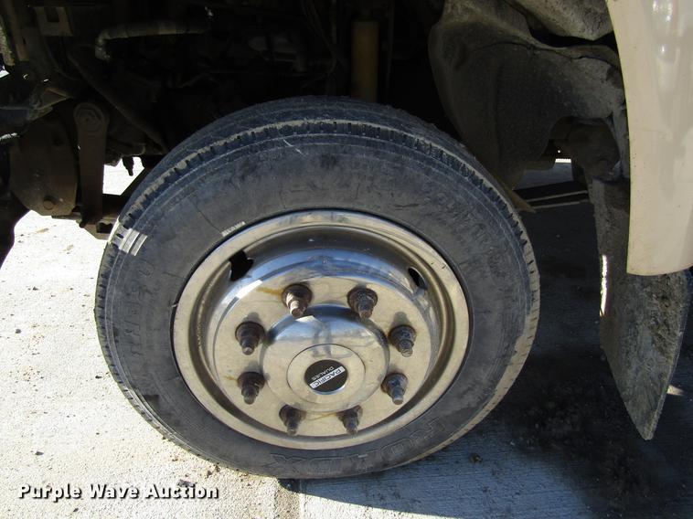 image for item EU9563 2009 Chevrolet C4500 Kodiak utility truck