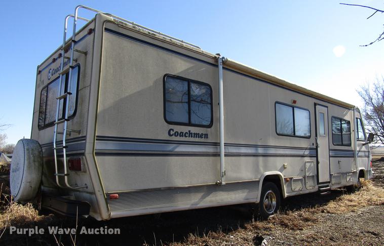 image for item EU9564 1991 Ford F530 Coachman Catalina 330SB RV