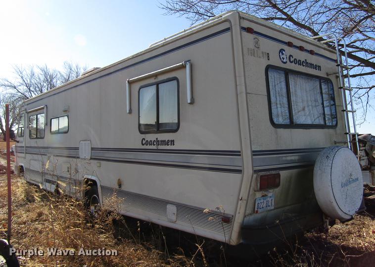 image for item EU9564 1991 Ford F530 Coachman Catalina 330SB RV