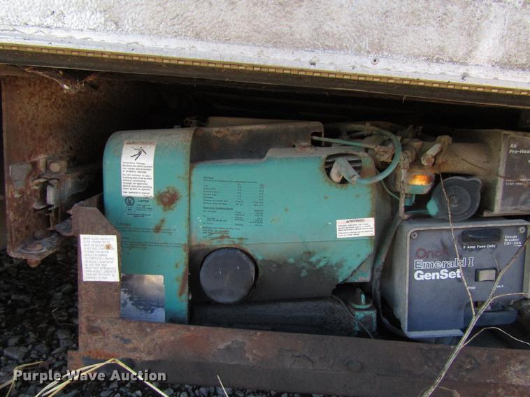 image for item EU9564 1991 Ford F530 Coachman Catalina 330SB RV