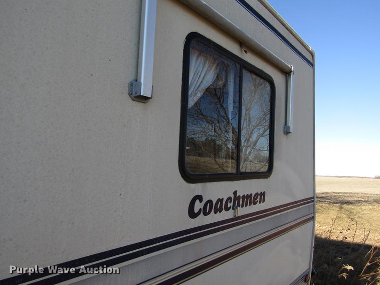 image for item EU9564 1991 Ford F530 Coachman Catalina 330SB RV