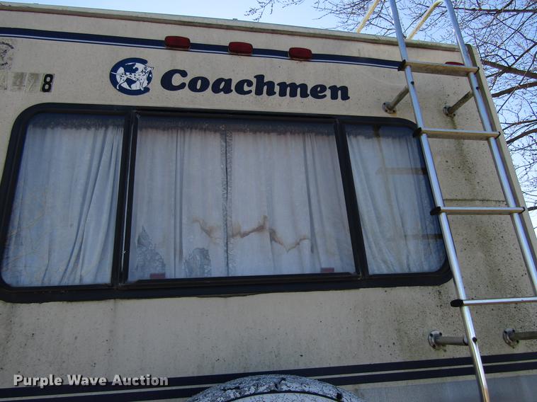 image for item EU9564 1991 Ford F530 Coachman Catalina 330SB RV