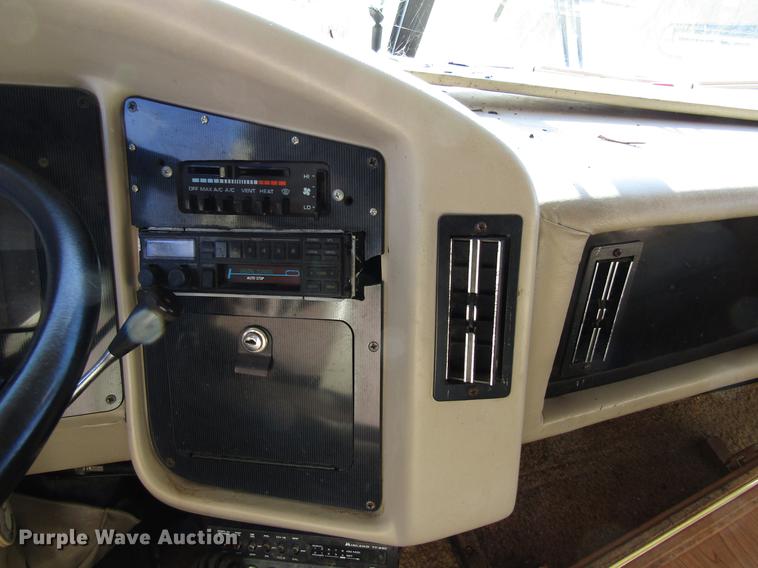 image for item EU9564 1991 Ford F530 Coachman Catalina 330SB RV