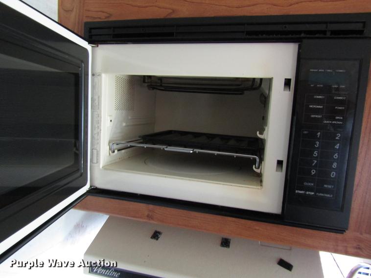 image for item EU9564 1991 Ford F530 Coachman Catalina 330SB RV