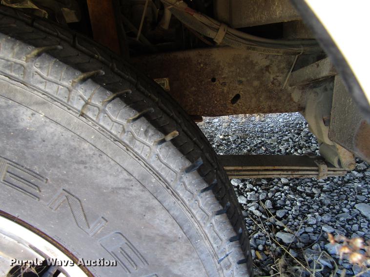 image for item EU9564 1991 Ford F530 Coachman Catalina 330SB RV