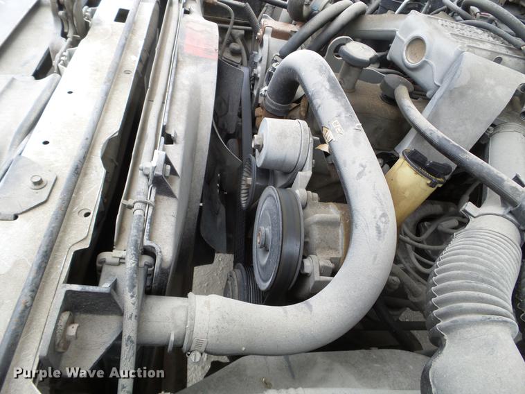 image for item EW9835 1994 Ford F150 pickup truck