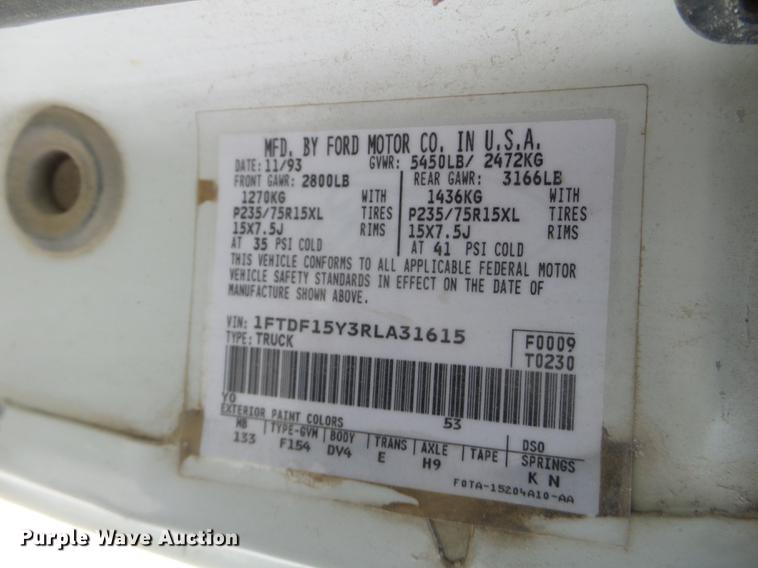 image for item EW9835 1994 Ford F150 pickup truck