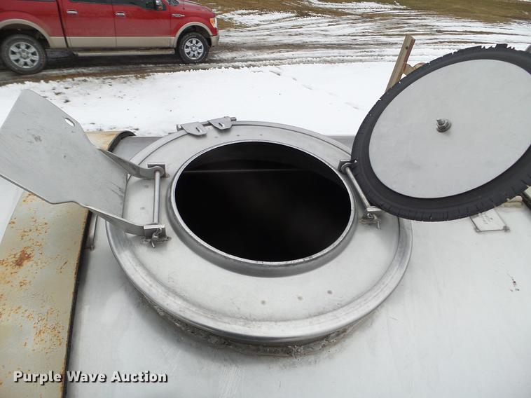 image for item EW9837 Stainless steel tank bed