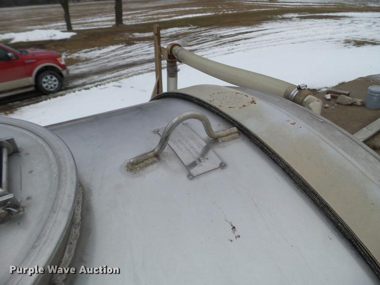 image for item EW9837 Stainless steel tank bed