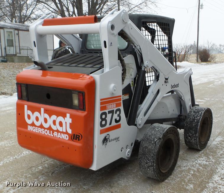 image for item EW9862 1999 Bobcat 873 skid steer