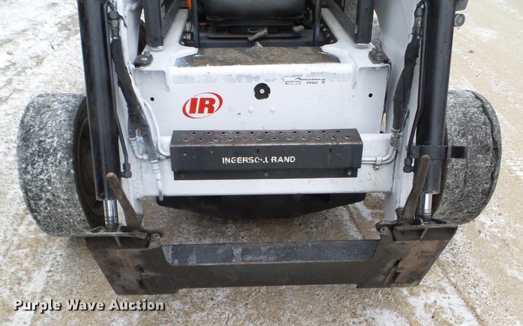 image for item EW9862 1999 Bobcat 873 skid steer