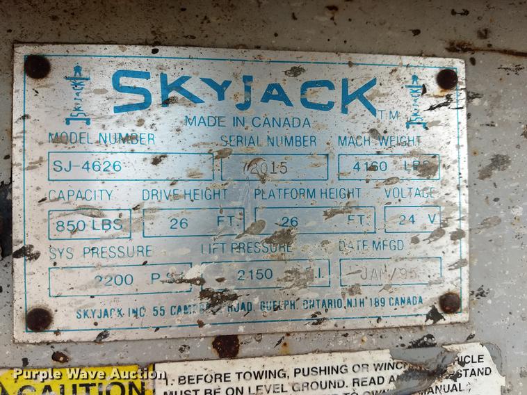 image for item FE9290 1995 Skyjack SJIII 4626 scissor lift