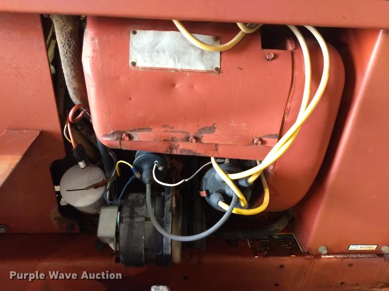 image for item FE9293 Ditch Witch 2300 trencher