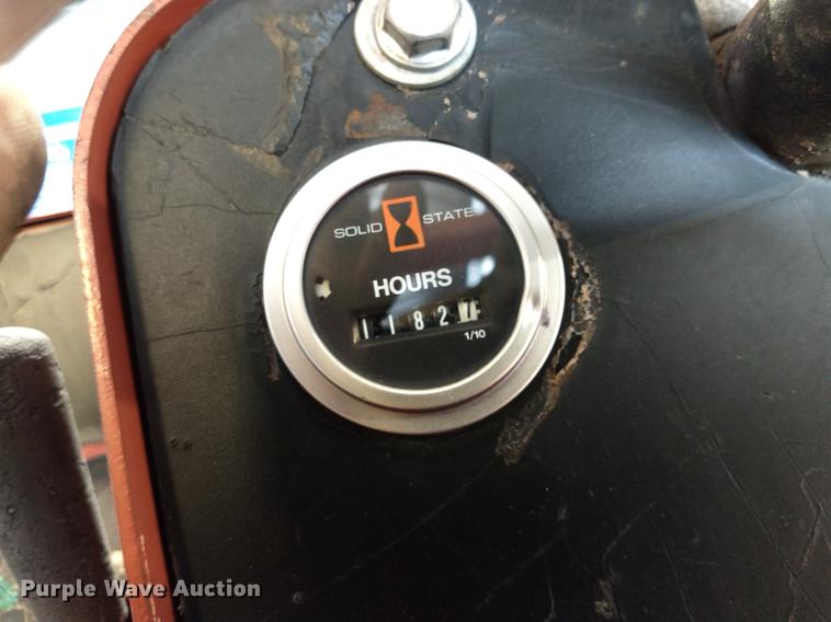 image for item FE9293 Ditch Witch 2300 trencher