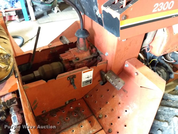 image for item FE9293 Ditch Witch 2300 trencher