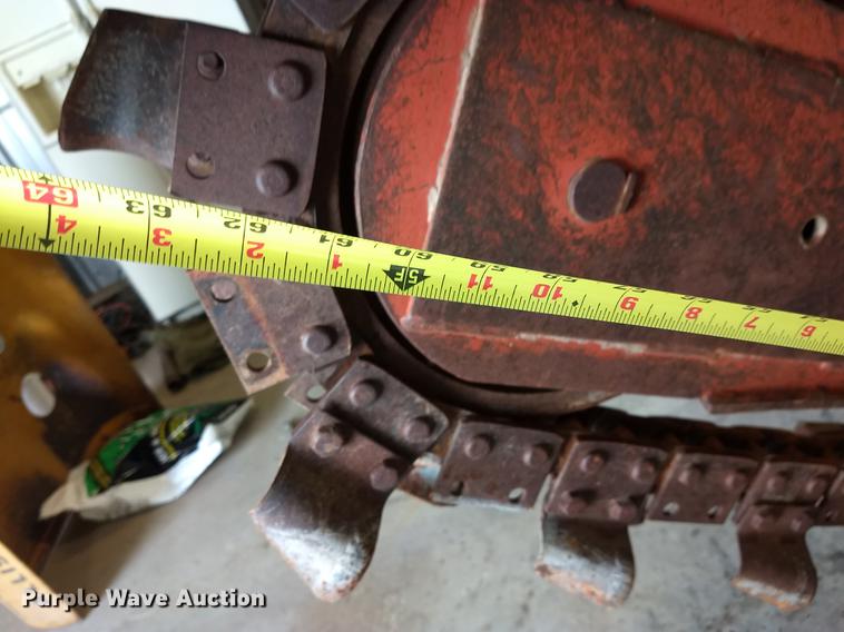 image for item FE9293 Ditch Witch 2300 trencher