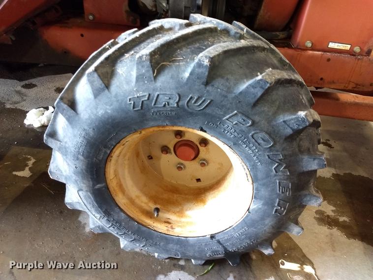 image for item FE9293 Ditch Witch 2300 trencher