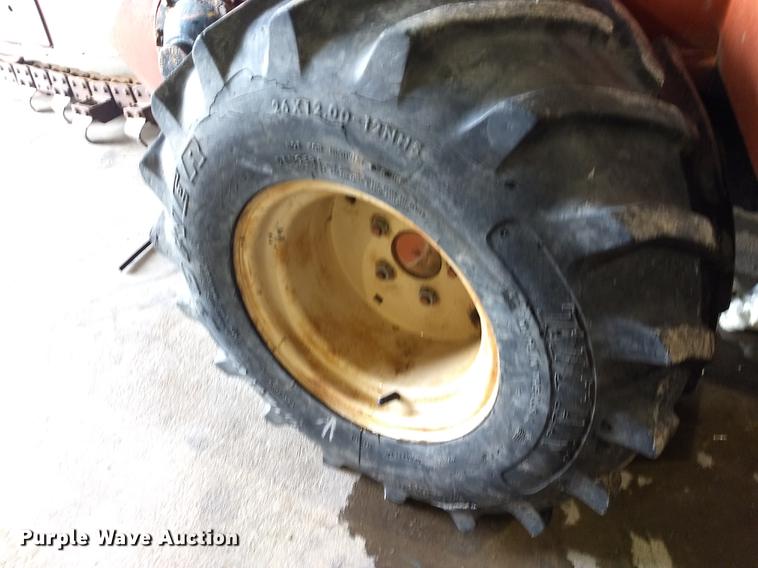 image for item FE9293 Ditch Witch 2300 trencher