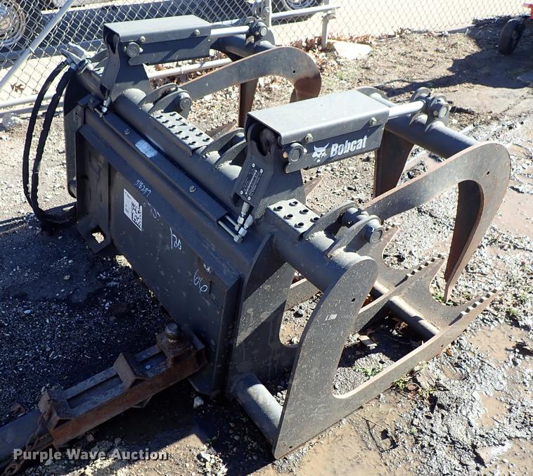 image for item FH9503 2015 Bobcat 66RT grapple bucket