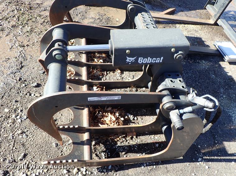 image for item FH9503 2015 Bobcat 66RT grapple bucket