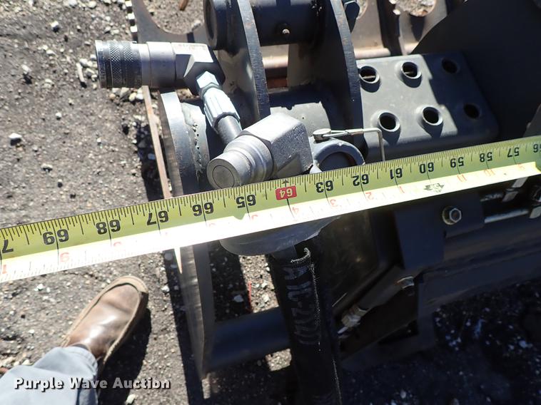 image for item FH9503 2015 Bobcat 66RT grapple bucket