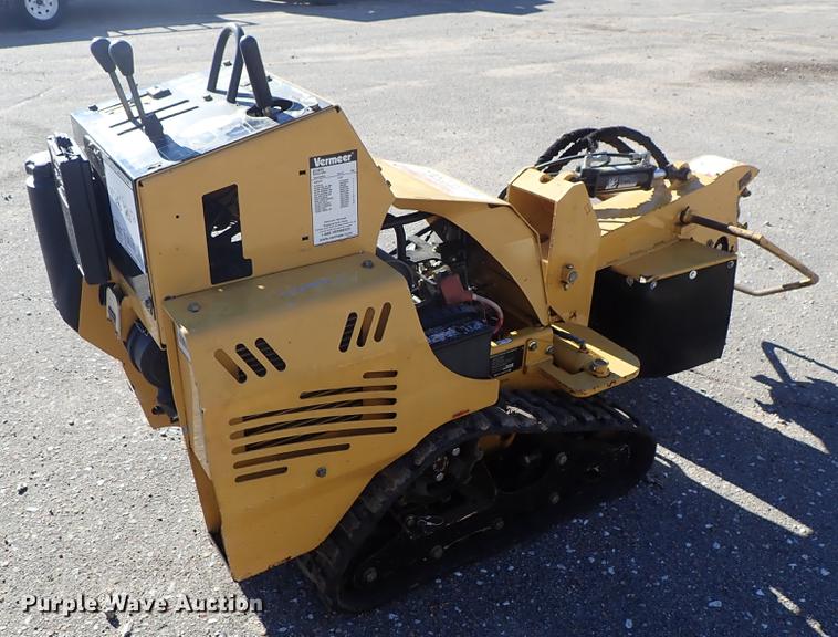 image for item FH9504 2014 Vermeer SC30TX stump grinder