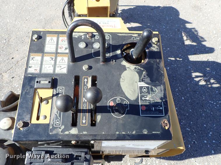 image for item FH9504 2014 Vermeer SC30TX stump grinder