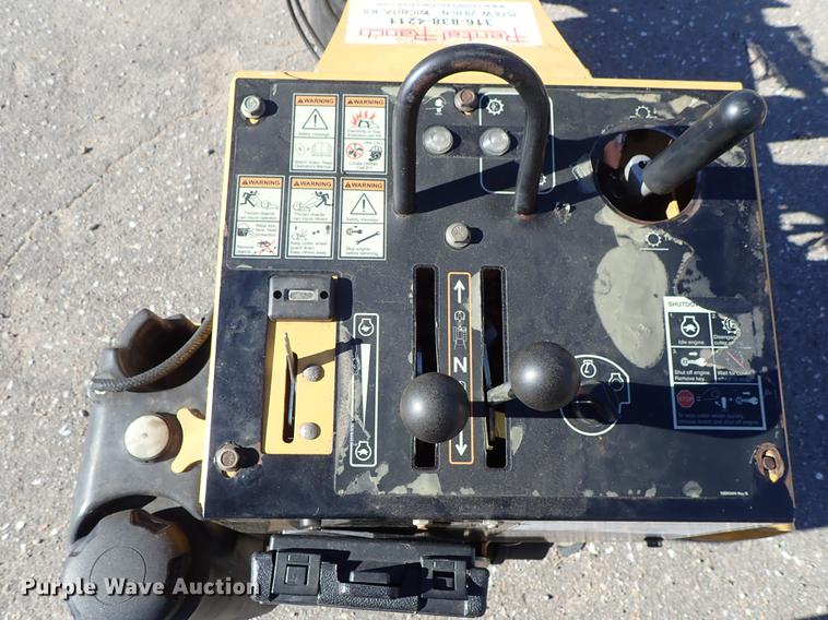 image for item FH9504 2014 Vermeer SC30TX stump grinder