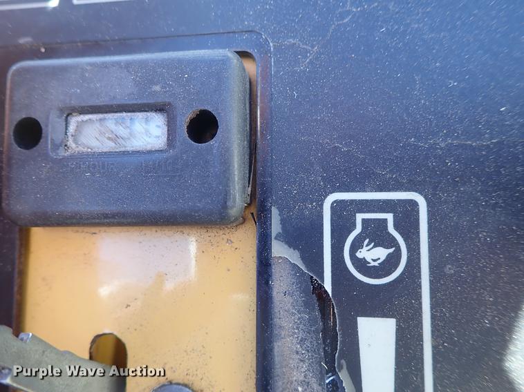 image for item FH9504 2014 Vermeer SC30TX stump grinder