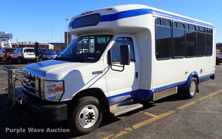 image for item FH9505 2012 Ford Econoline E450 Eldorado Aerotech 220 shuttle bus