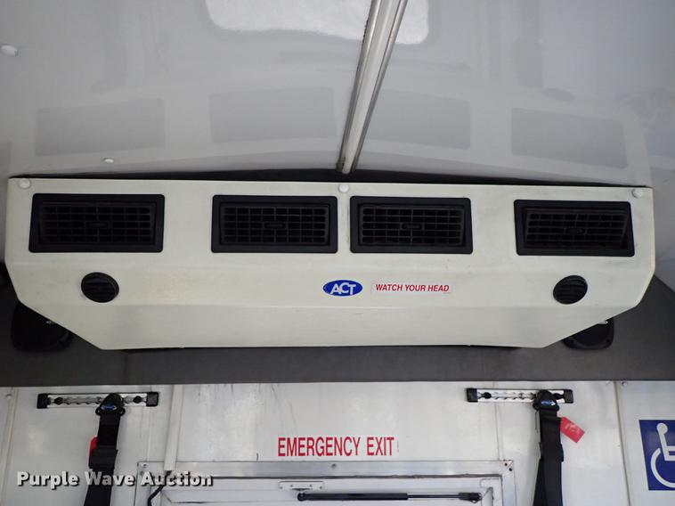 image for item FH9505 2012 Ford Econoline E450 Eldorado Aerotech 220 shuttle bus