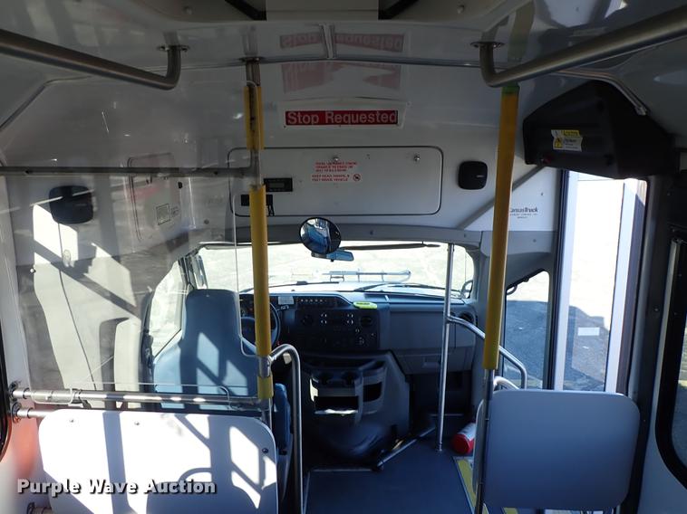 image for item FH9505 2012 Ford Econoline E450 Eldorado Aerotech 220 shuttle bus