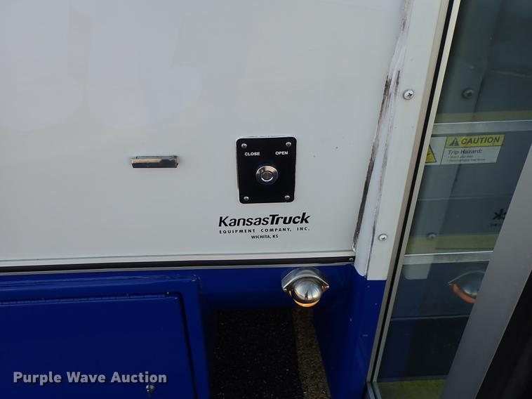 image for item FH9505 2012 Ford Econoline E450 Eldorado Aerotech 220 shuttle bus