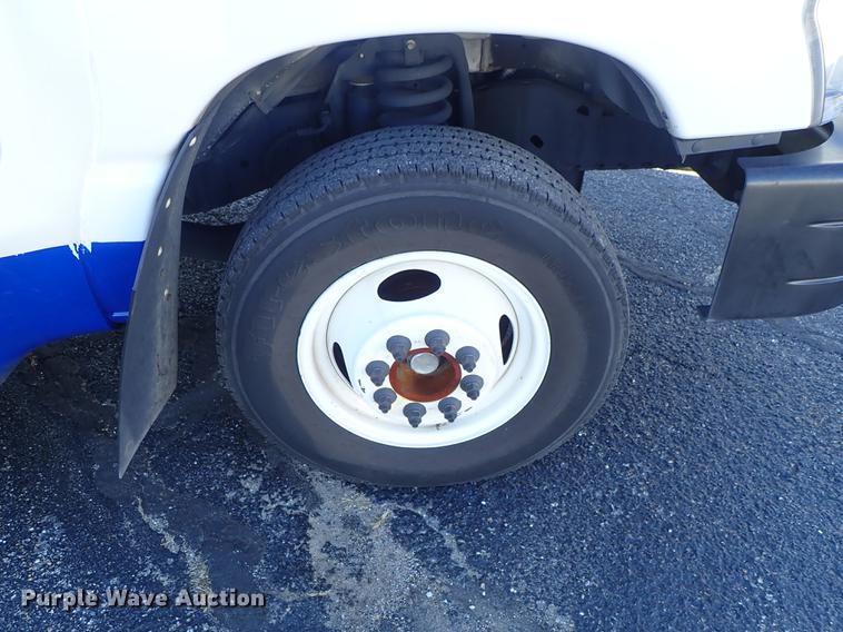 image for item FH9505 2012 Ford Econoline E450 Eldorado Aerotech 220 shuttle bus