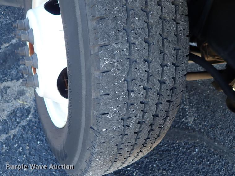 image for item FH9505 2012 Ford Econoline E450 Eldorado Aerotech 220 shuttle bus