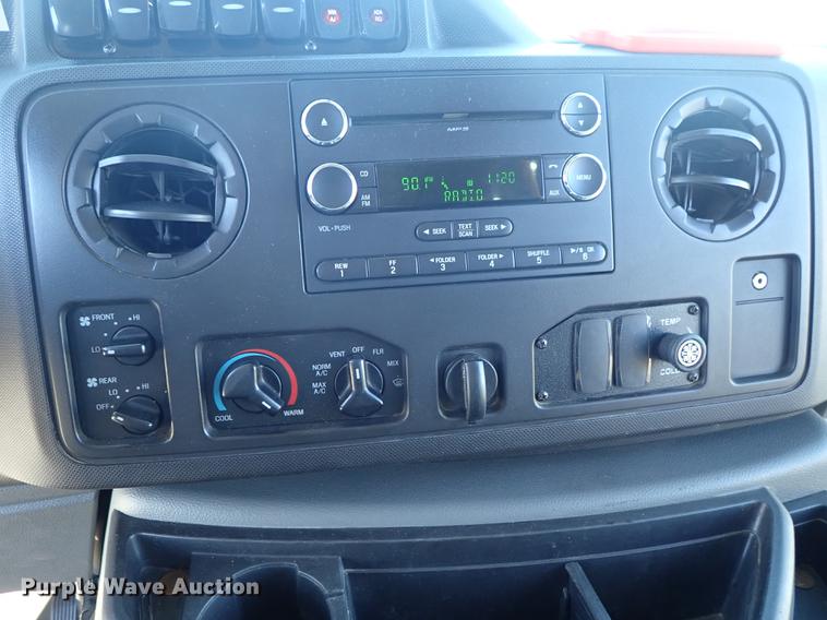 image for item FH9506 2014 Ford Econoline E450 Eldorado Aerotech 220 shuttle bus