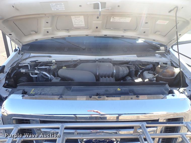 image for item FH9506 2014 Ford Econoline E450 Eldorado Aerotech 220 shuttle bus