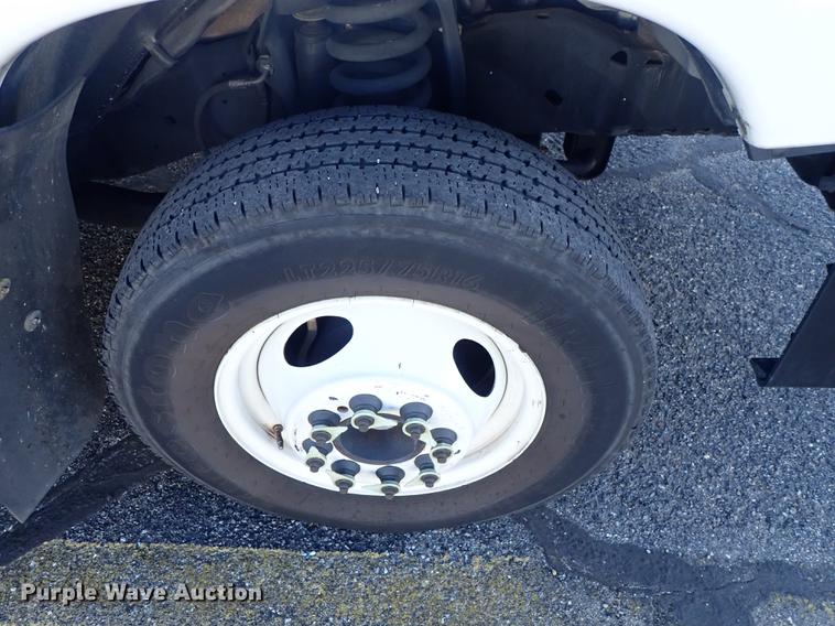 image for item FH9506 2014 Ford Econoline E450 Eldorado Aerotech 220 shuttle bus